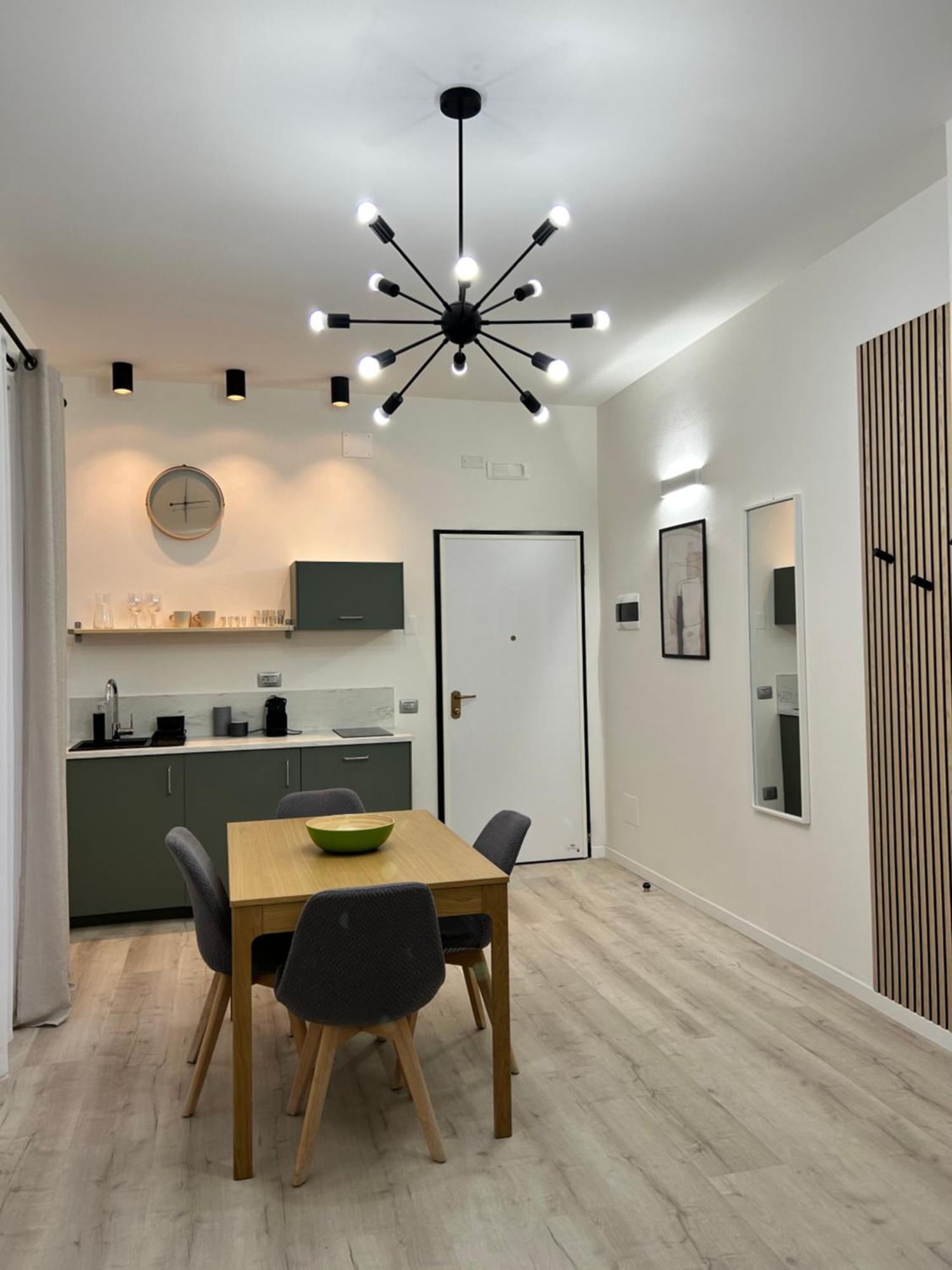 Tezone Seven Apartments Verona Room photo